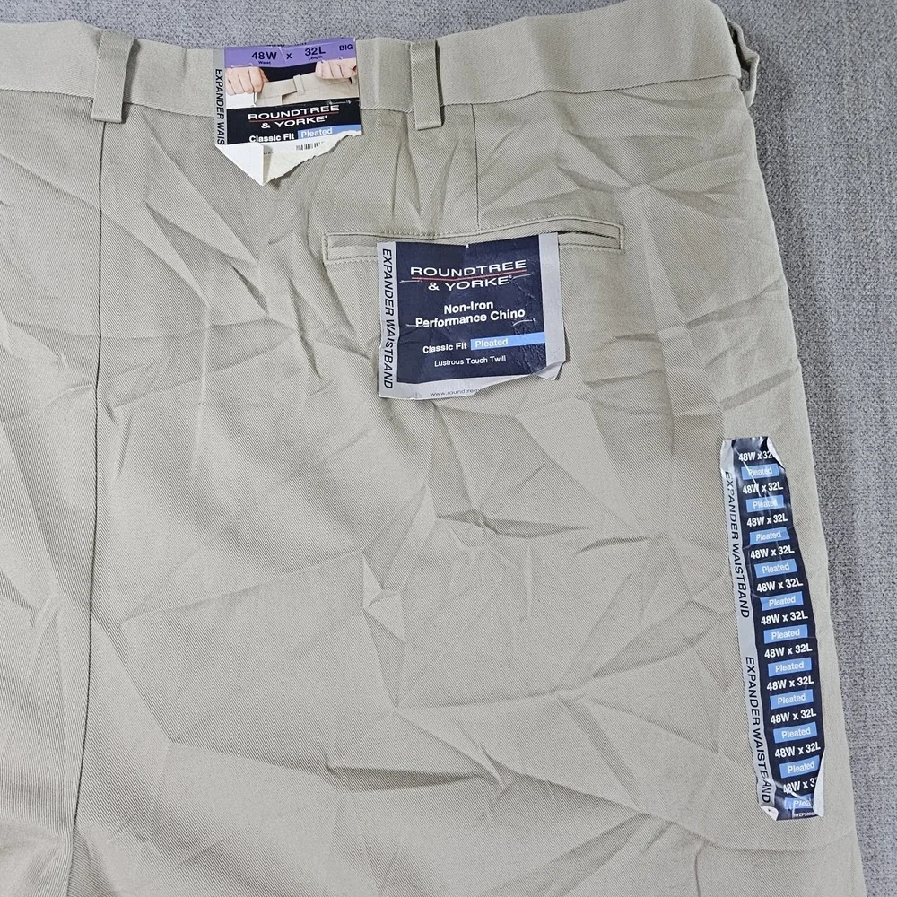 Roundtree and Yorke Non‎ Iron Performance Chino Men's Beige Pants Size 48x32
